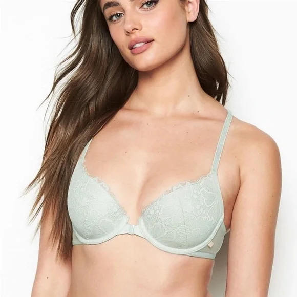 Victoria’s Secret Body by Victoria
Lightly Lined Demi Bra Size 32DD NWT - Picture 3 of 4